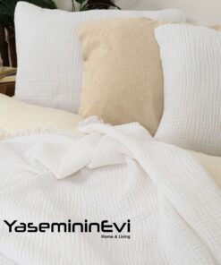 Beyaz Renk 4 Katlı Multi Müslin Yatak Örtüsü Pike