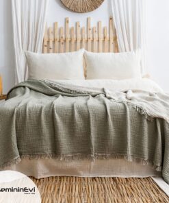 4 Katlı Müslin Haki Renk Yatak Örtüsü / Pike