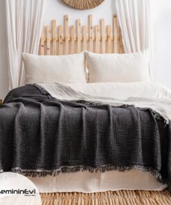 4 Katlı Müslin Siyah Renk Yatak Örtüsü / Pike